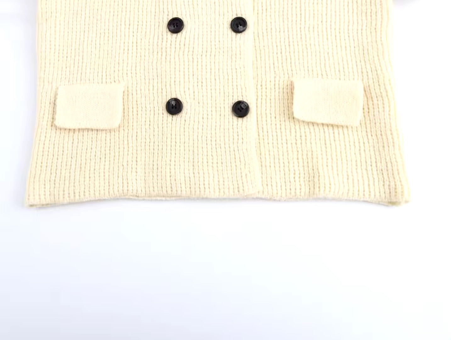 Cardigan elegante incrociato • Donna