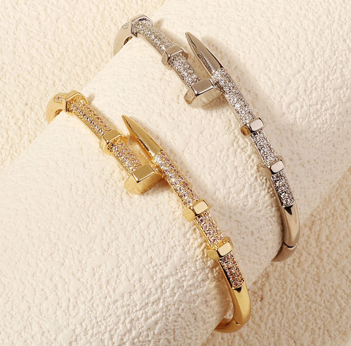 BRACCIALE IN ACCIAIO INOSSIDABILE