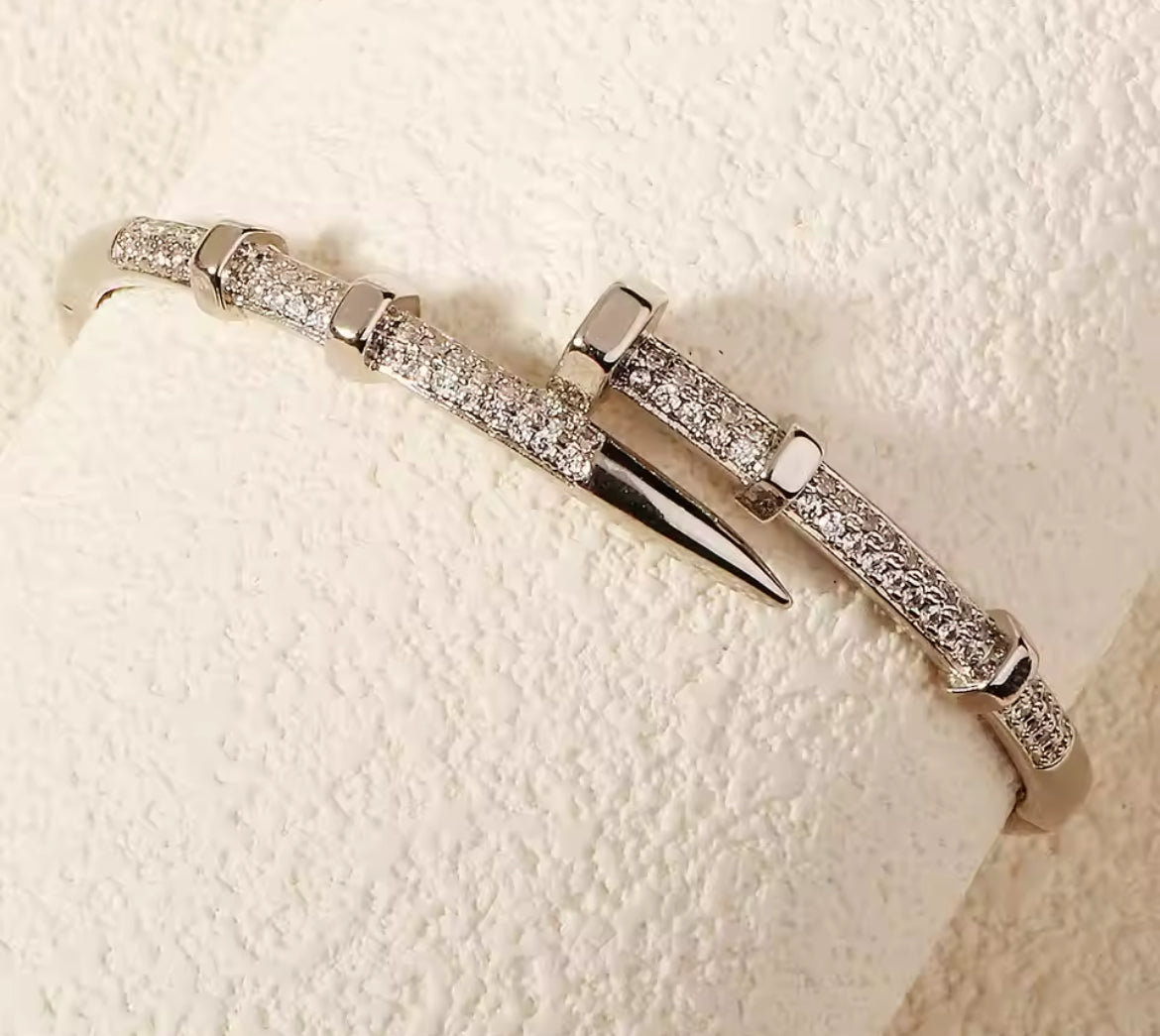 BRACCIALE IN ACCIAIO INOSSIDABILE