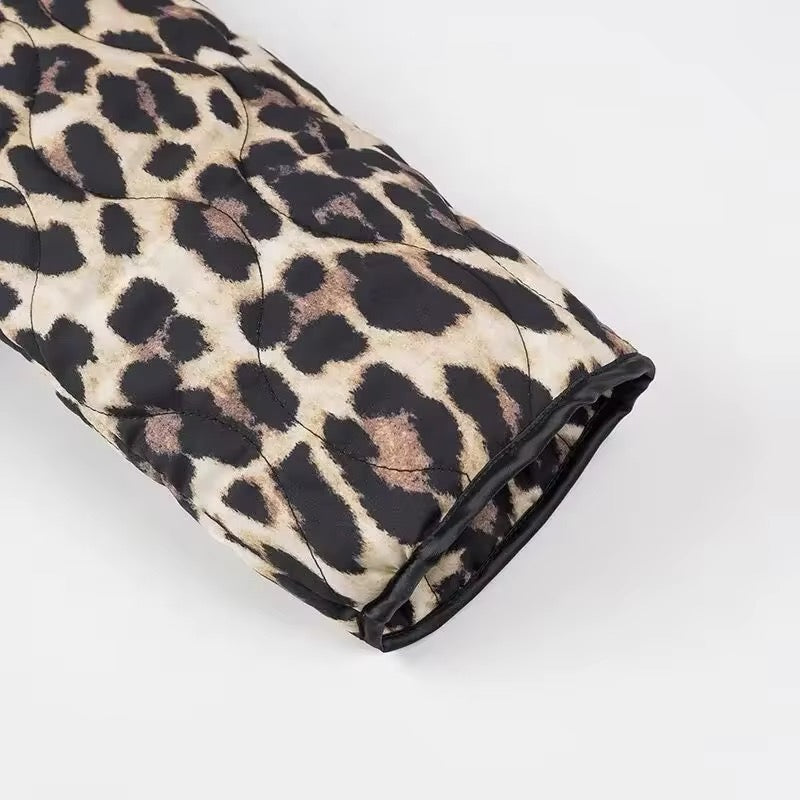 Giacca con stampa leopardata