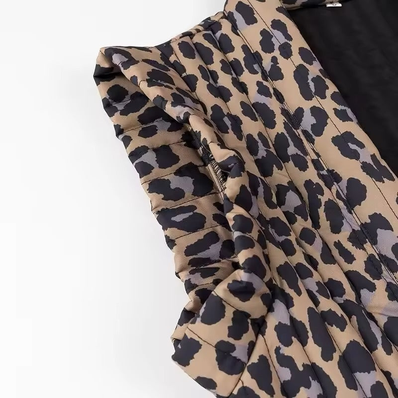 Giacca smanicata con stampa leopardata • Donna