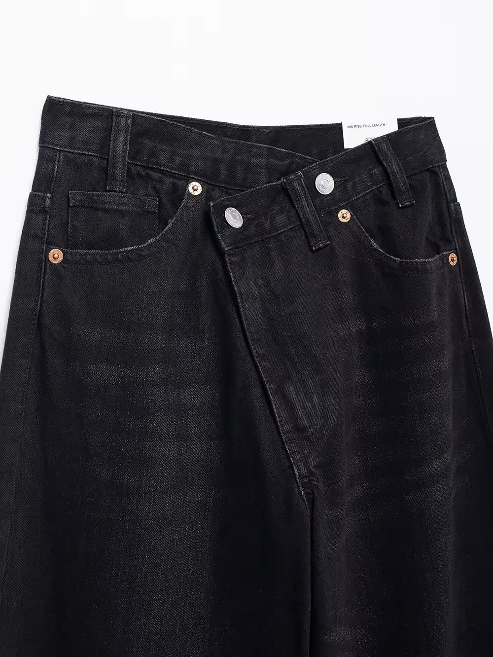 PANTALON À CEINTURE CROISÉE