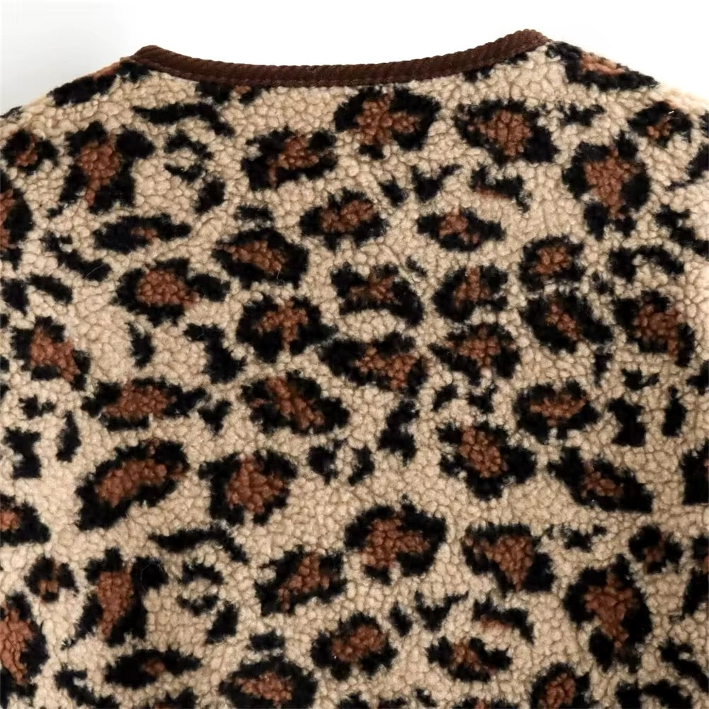 Cappotto in lana con motivo leopardato • Donna