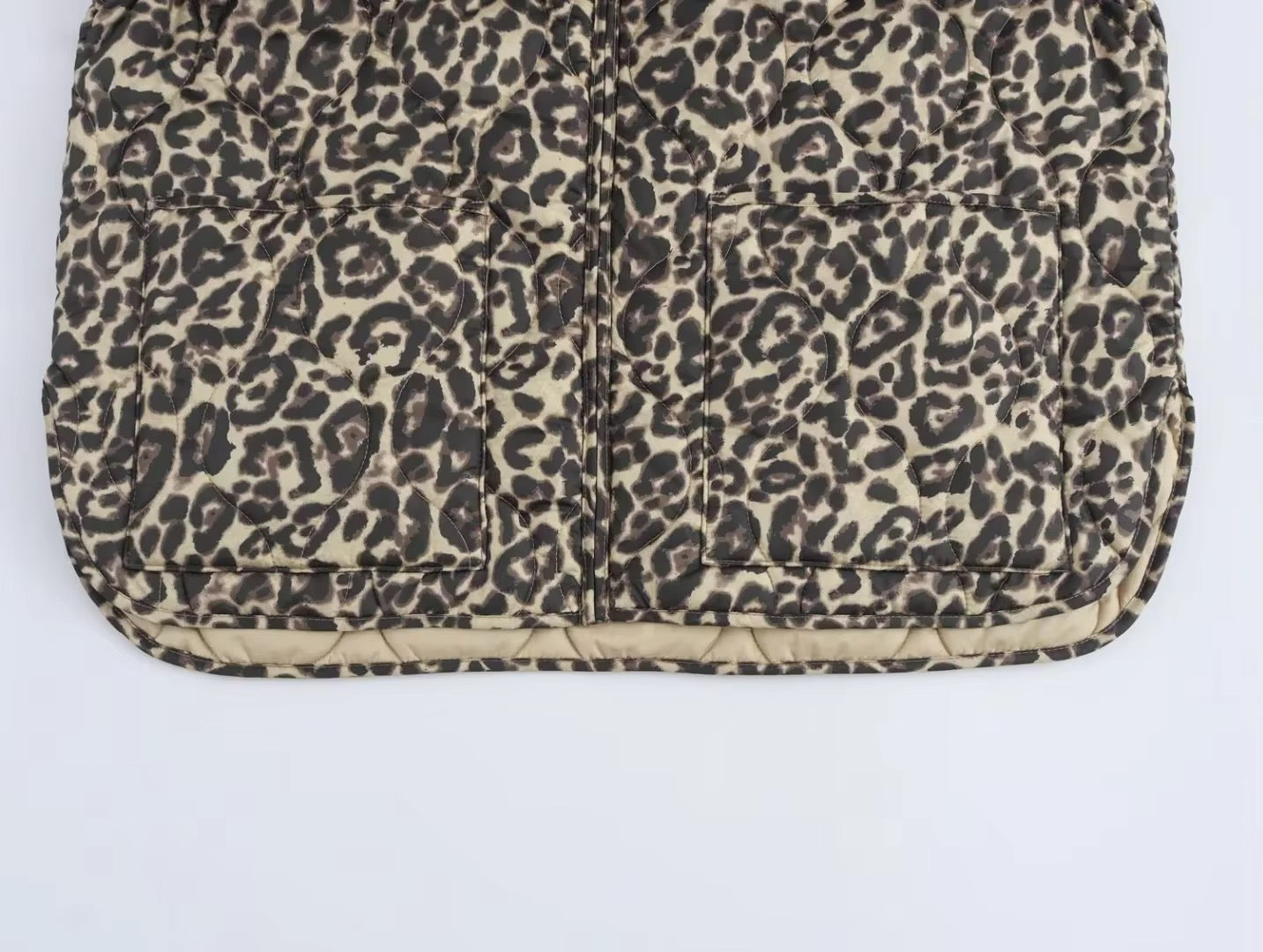 Giacca fantasia leopardata • Donna