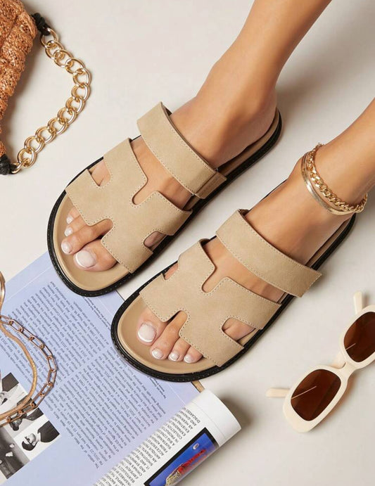 MULES PLATES EN CUIR PU