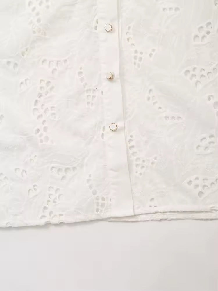 CHEMISE EN BRODERIE FLORALE