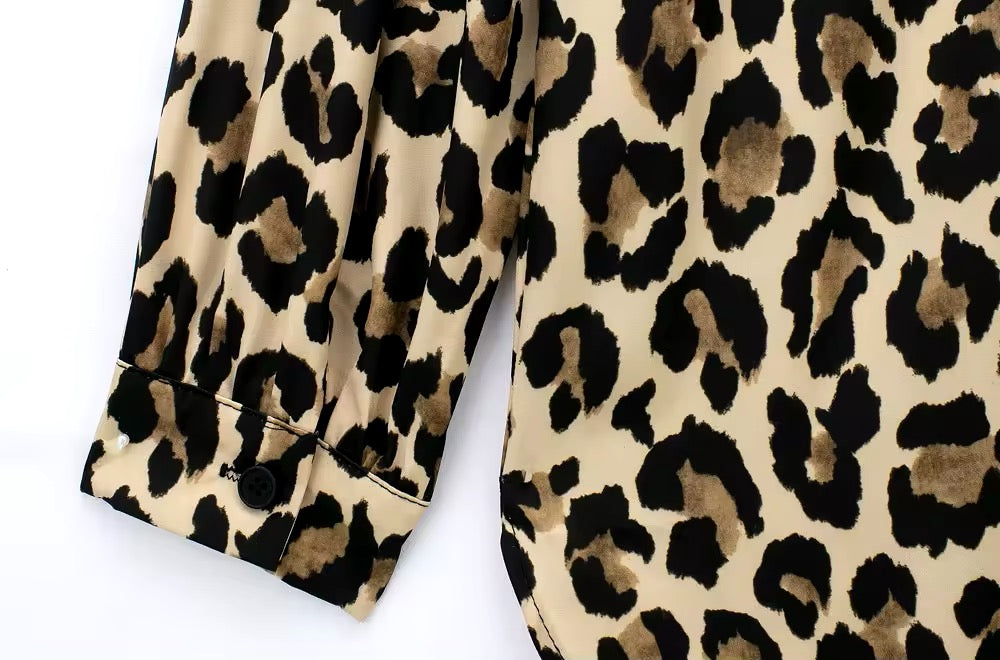 Camicia con stampa leopardata • Donna