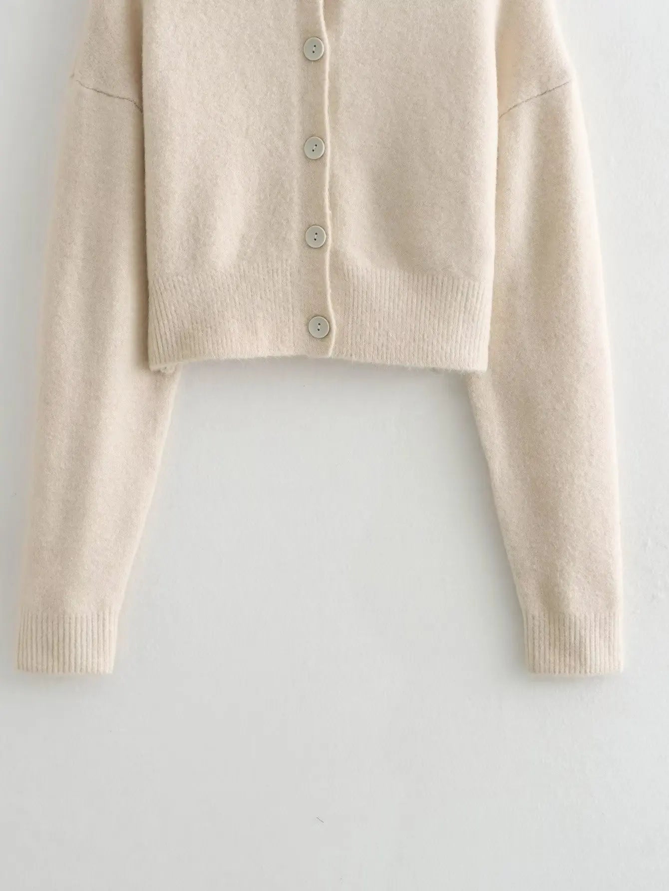 Cardigan con bottoni • Donna